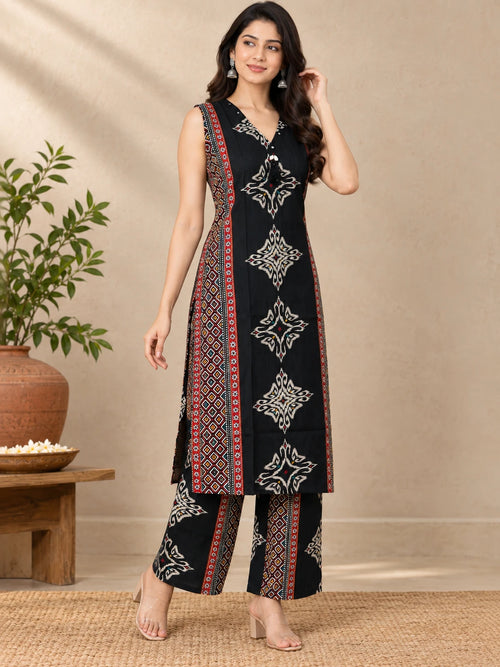 Black Ikkat Print V-Neck Kurta & Palazzo Co-ord Set